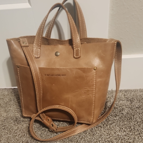 Portland Leather Mini Snap Tote Bag - Picture 7 of 7